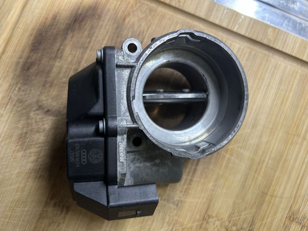Borboleta de admissao vw 2.0 tdi.