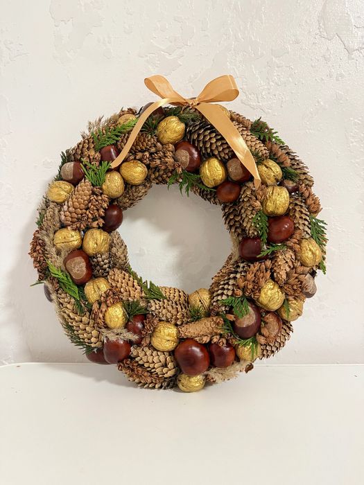 Вінок з шишками своїми руками, осіння поробка