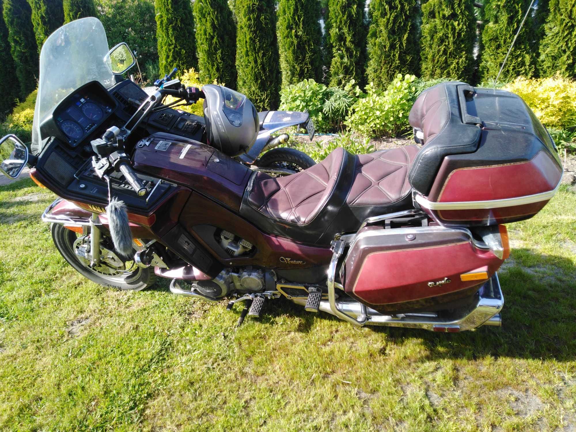 Motocykl Yamaha XVZ