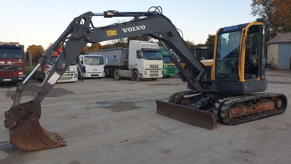 Koparka Gąsienicowa Volvo ECR 88 Plus