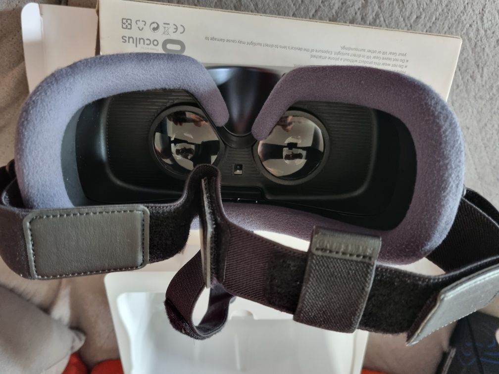 Samsung Gear VR zestaw sklepowy