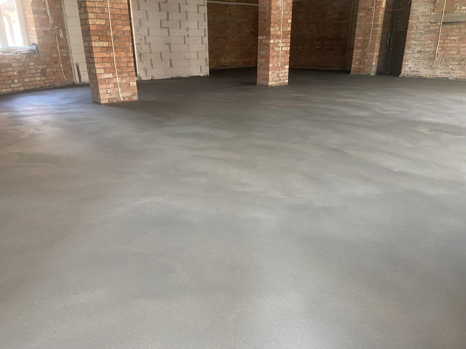 Напівсуха стяжка підлоги за 1 день