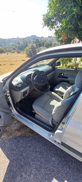 Renault Clio 1.4 16V