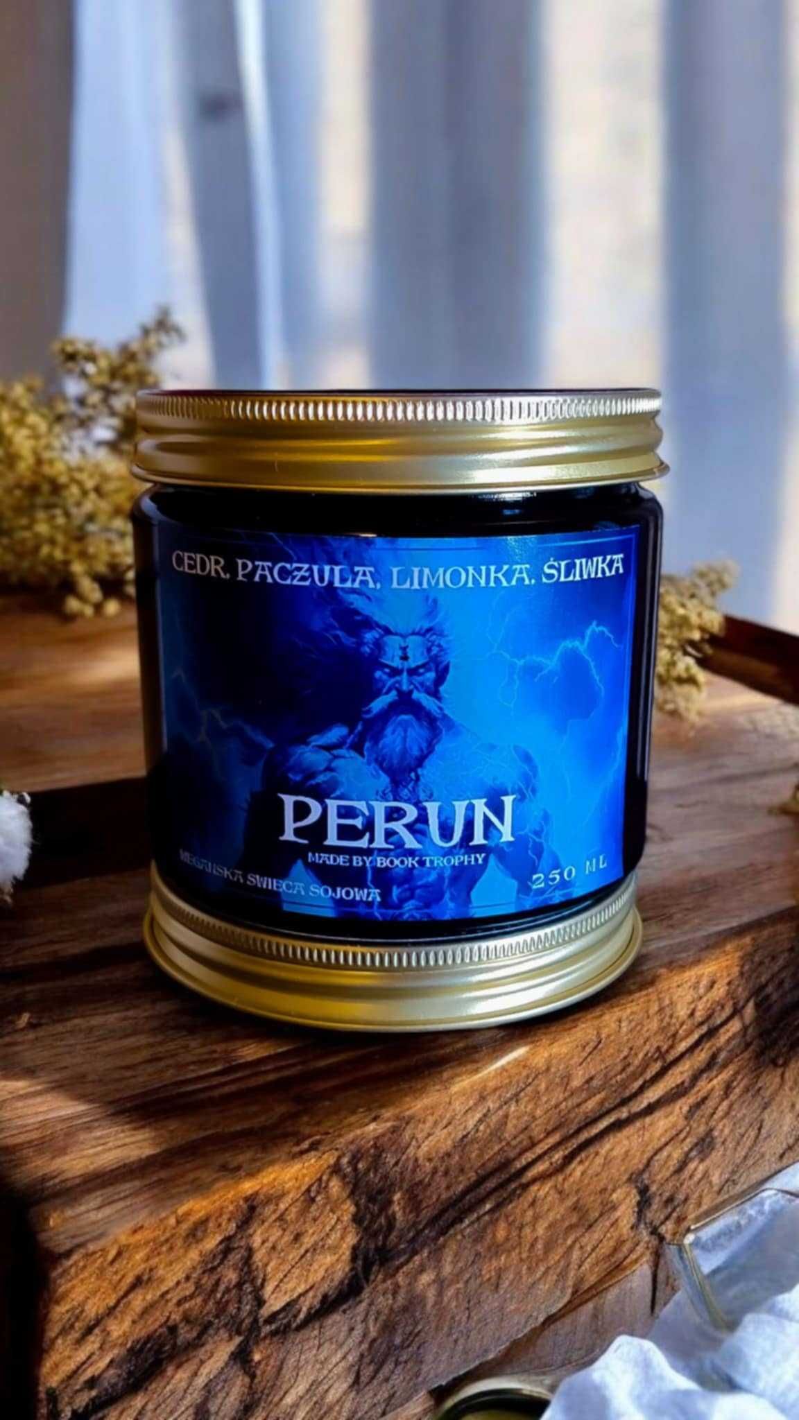Zapachowa Świeca Sojowa - Cedr Paczula Limonka Sliwka - 250ml - Perun