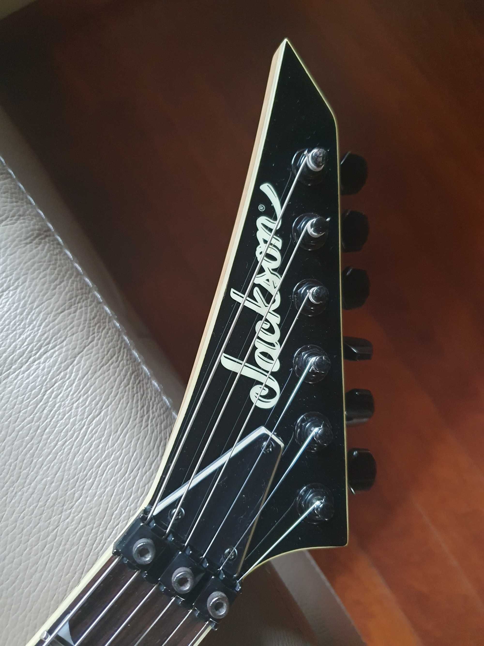 Gitara Jackson Dinky MIJ DKMG Japan Transparent Black