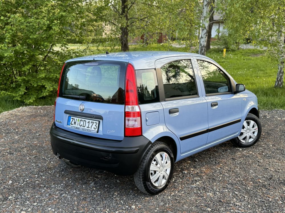 Fiat Panda 2009r 1.1 benzyna WSPOMAGANIE dwa komplety kół bez korozji