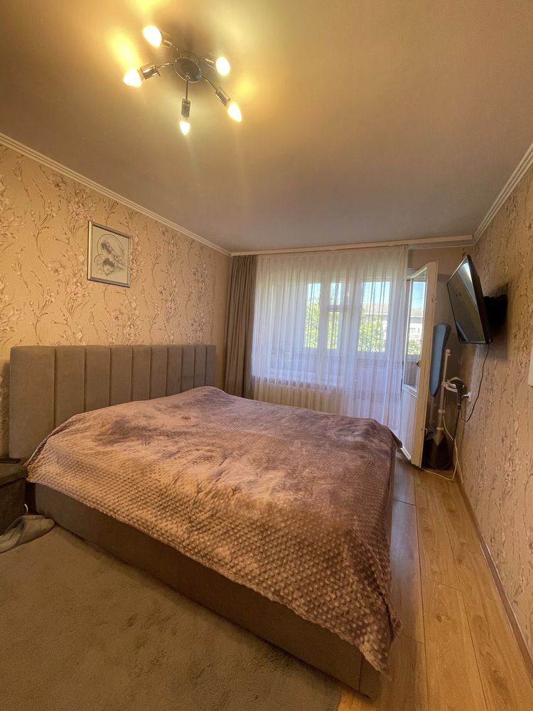 Продаж 2к квартири,  р-н Позитрон.