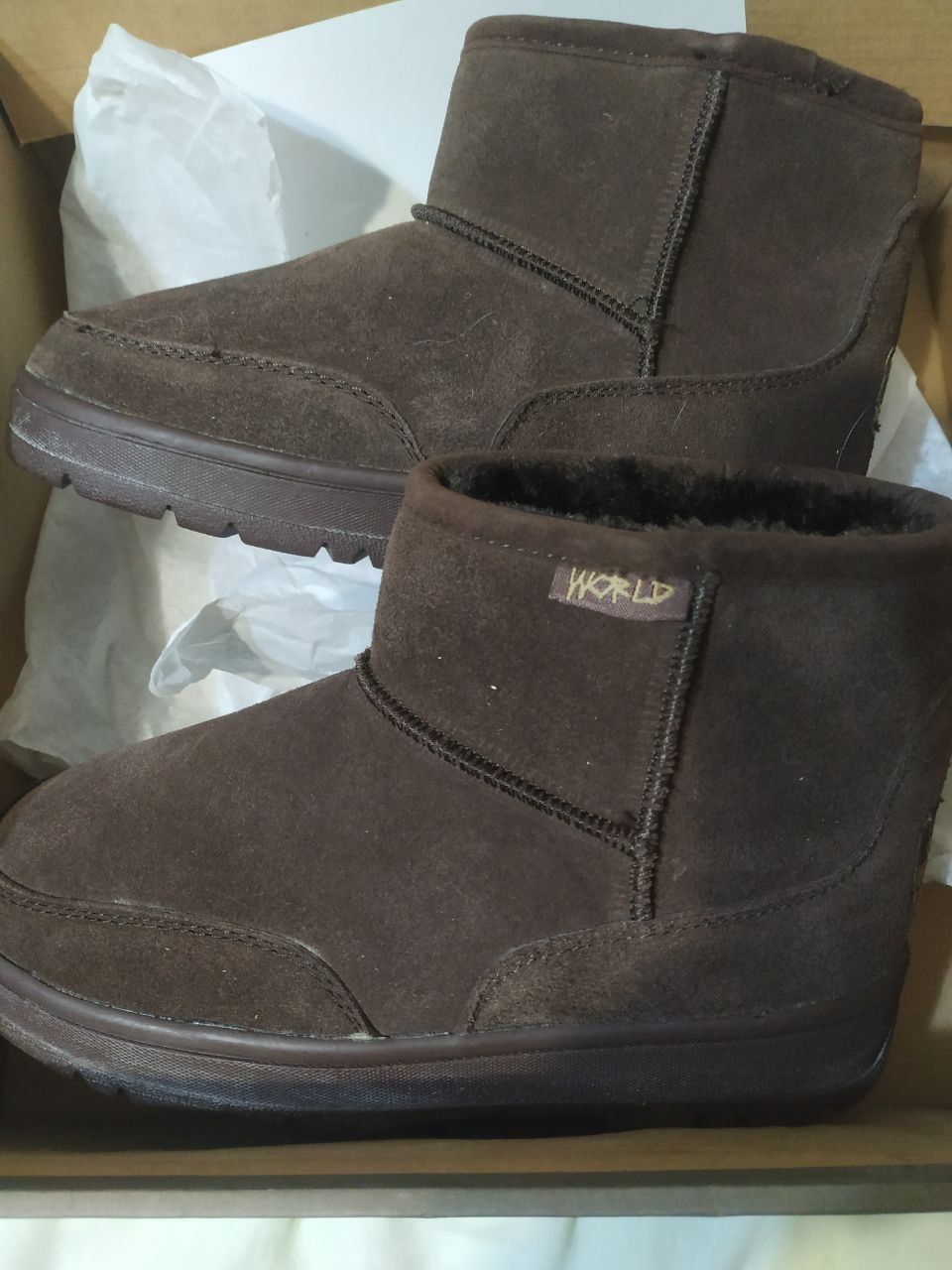 Продам женские угги