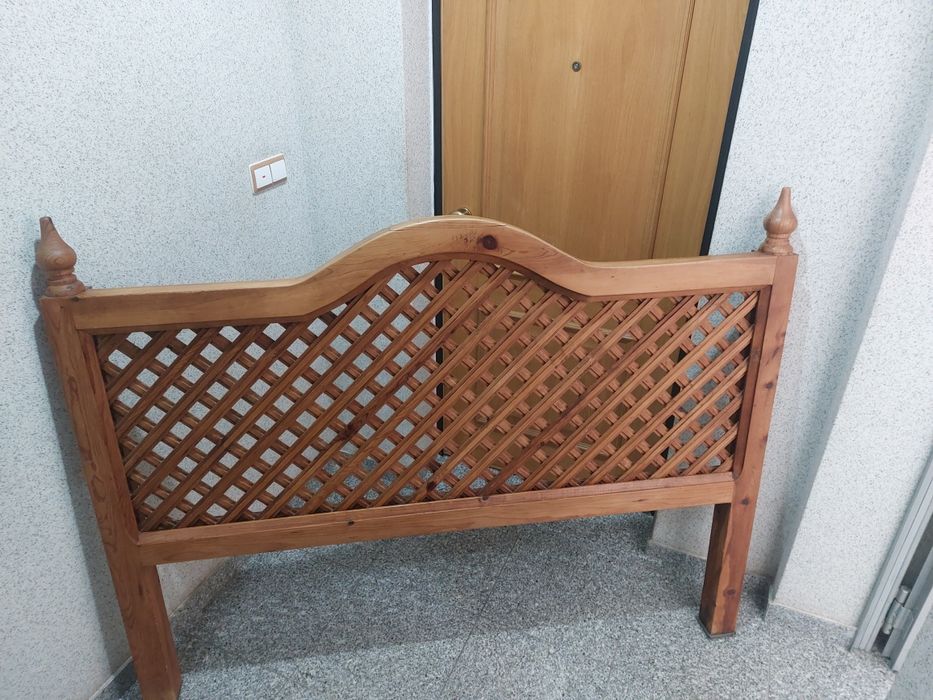 Cabeceira de cama madeira
