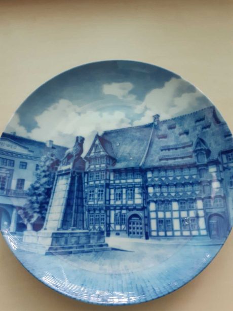 Большая немецкая, интерьерная тарелка (д-24см) Braunshweig 90хх.гг.