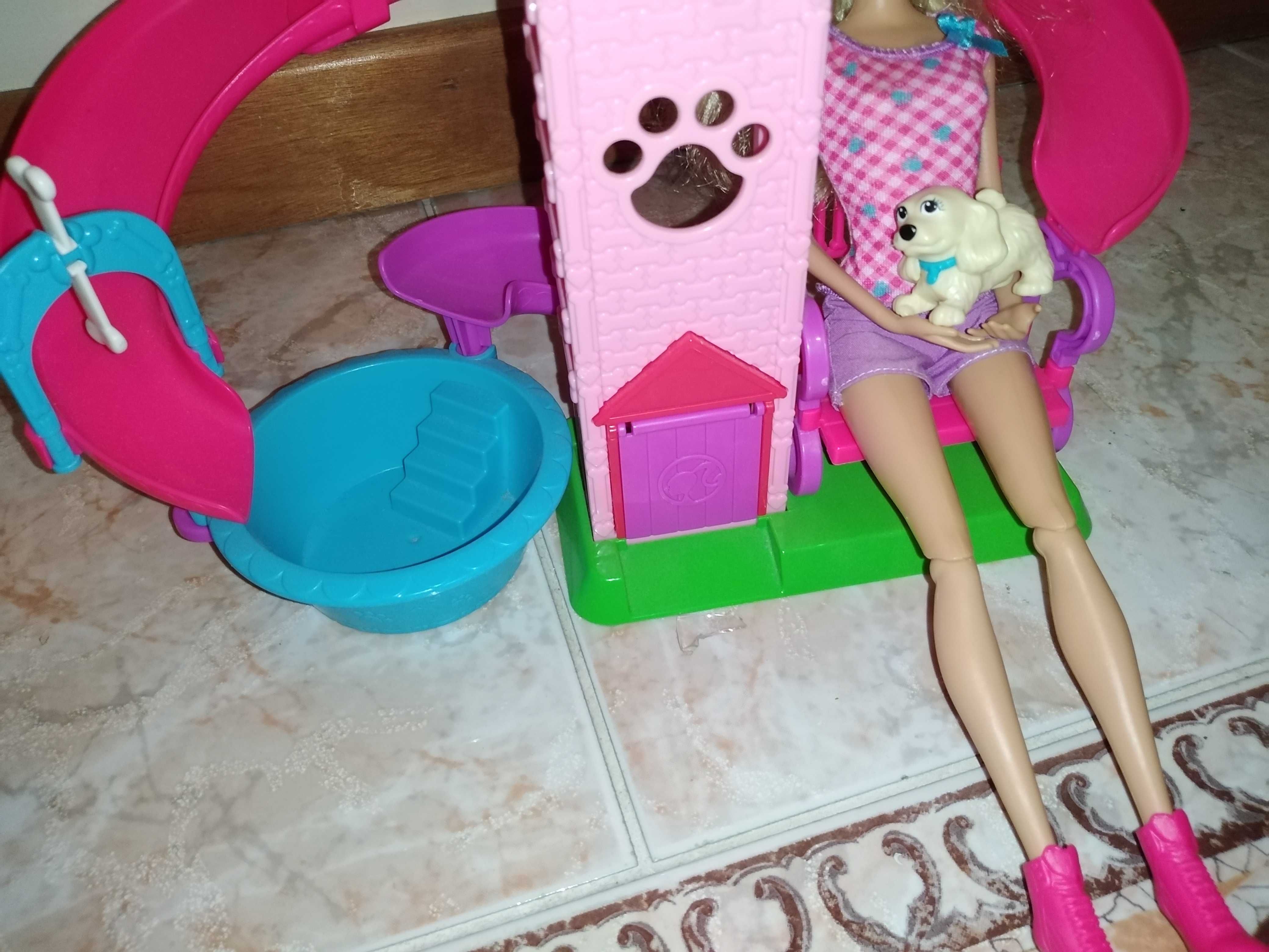 Parque funcional para Barbie e cachorros + acessórios