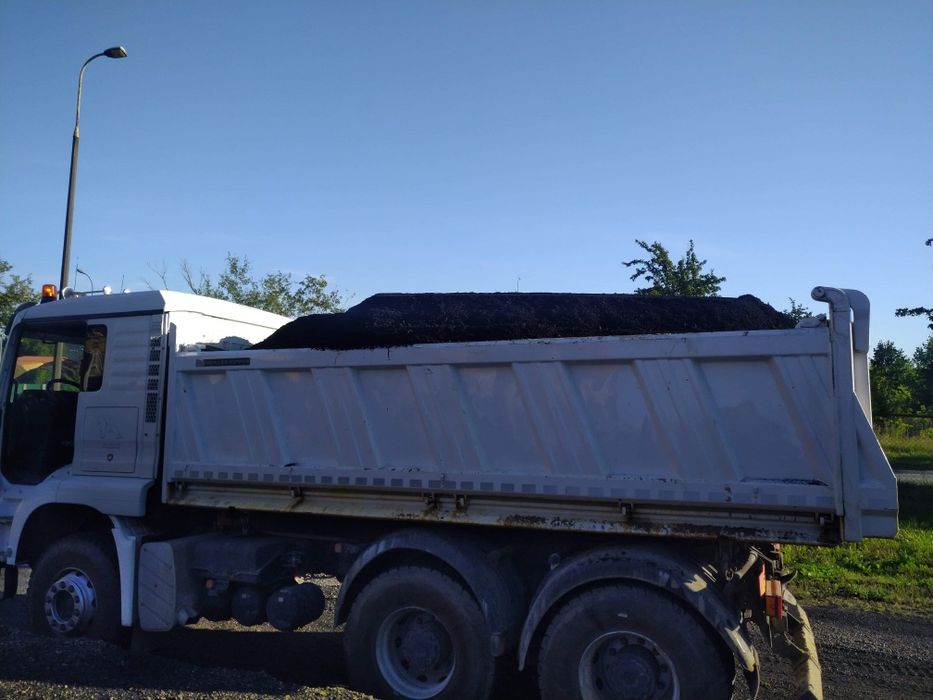 Szlaka żużel materialy sypkie na utwardzenie tetenu