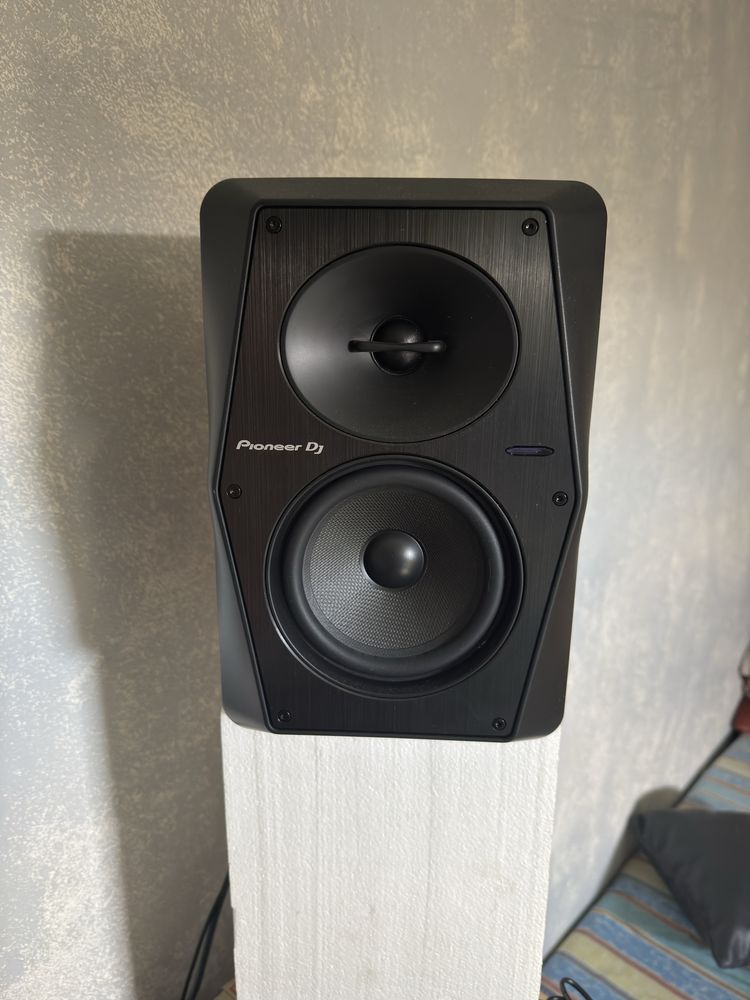 Con trolador Pioneer Flx6 GT + ascutadores + monitores