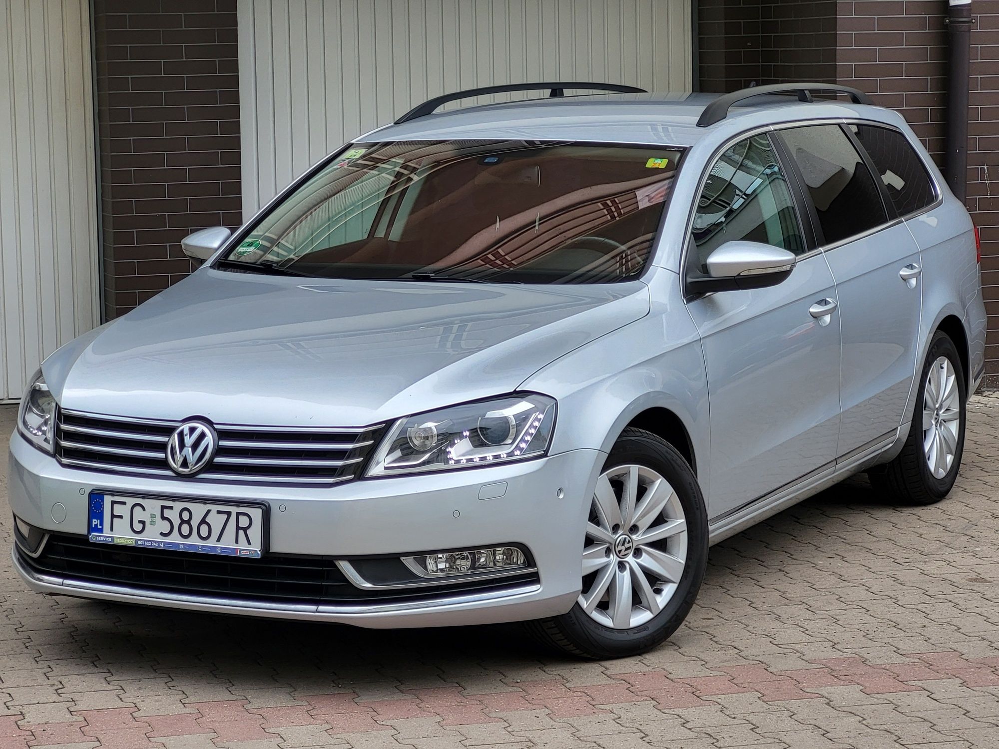 2013r 2.0 tdi Automat ! bixenon navi servis piekny