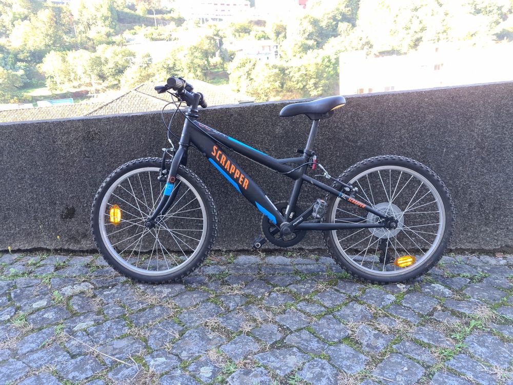 Bicicleta para criança muito bom estado