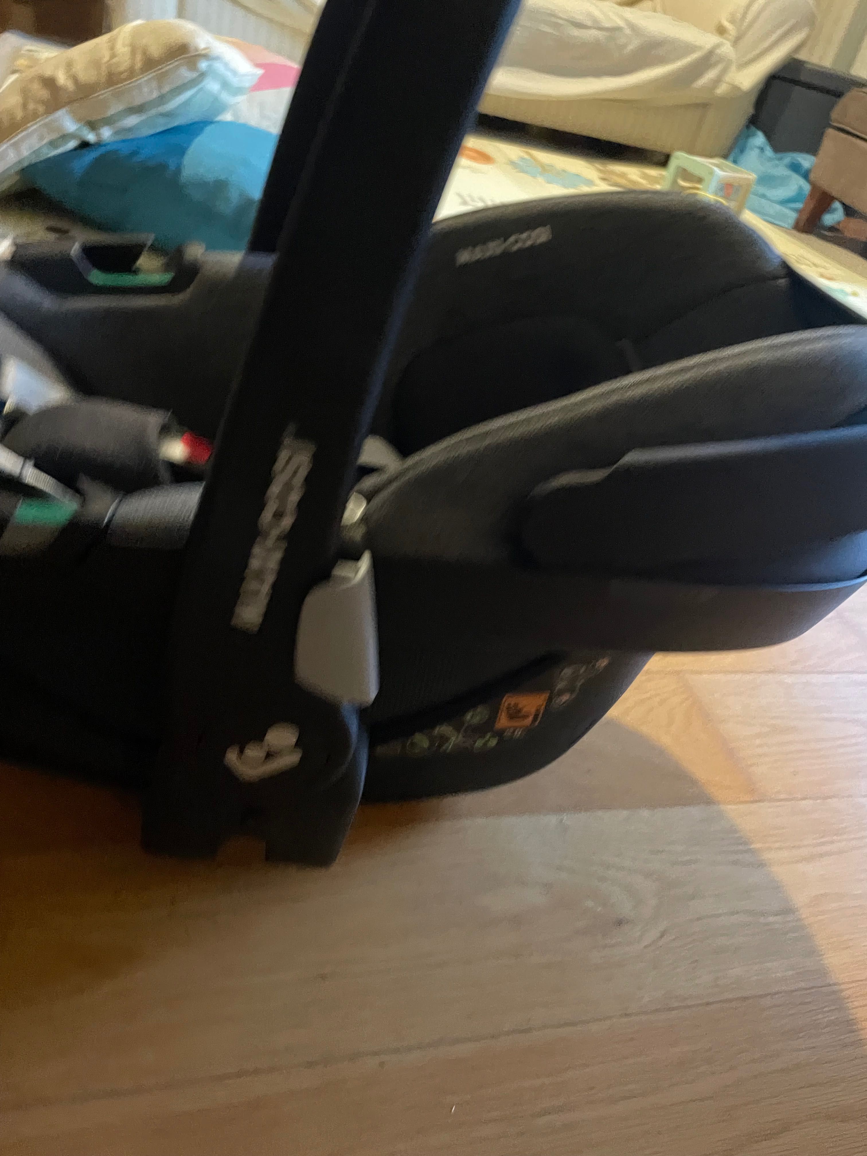 Cadeira Maxi-Cosi Pebble 360 Essential Graphite 40-83 cm
