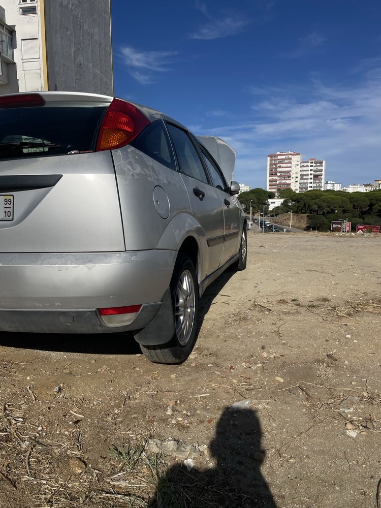 Vendo Ford focus 1.6