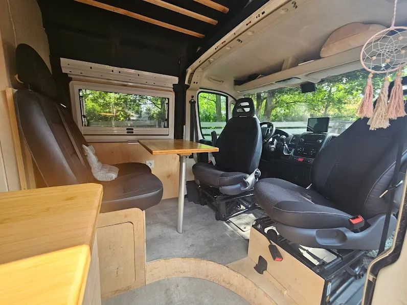 Peugeot Boxer  Sprzedam Kamper-Vana Peugeot Boxer 2018r 2.0 HDI 163KM