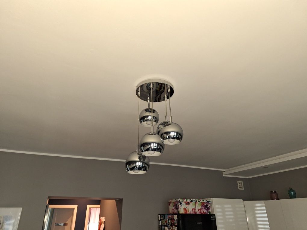 Lampa wisząca, żyrandol