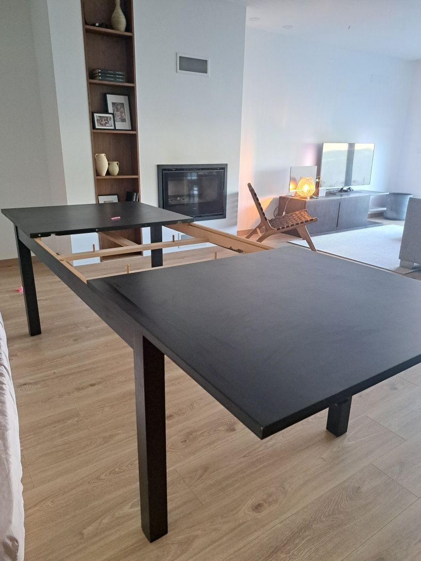 Mesa preta extensível ikea