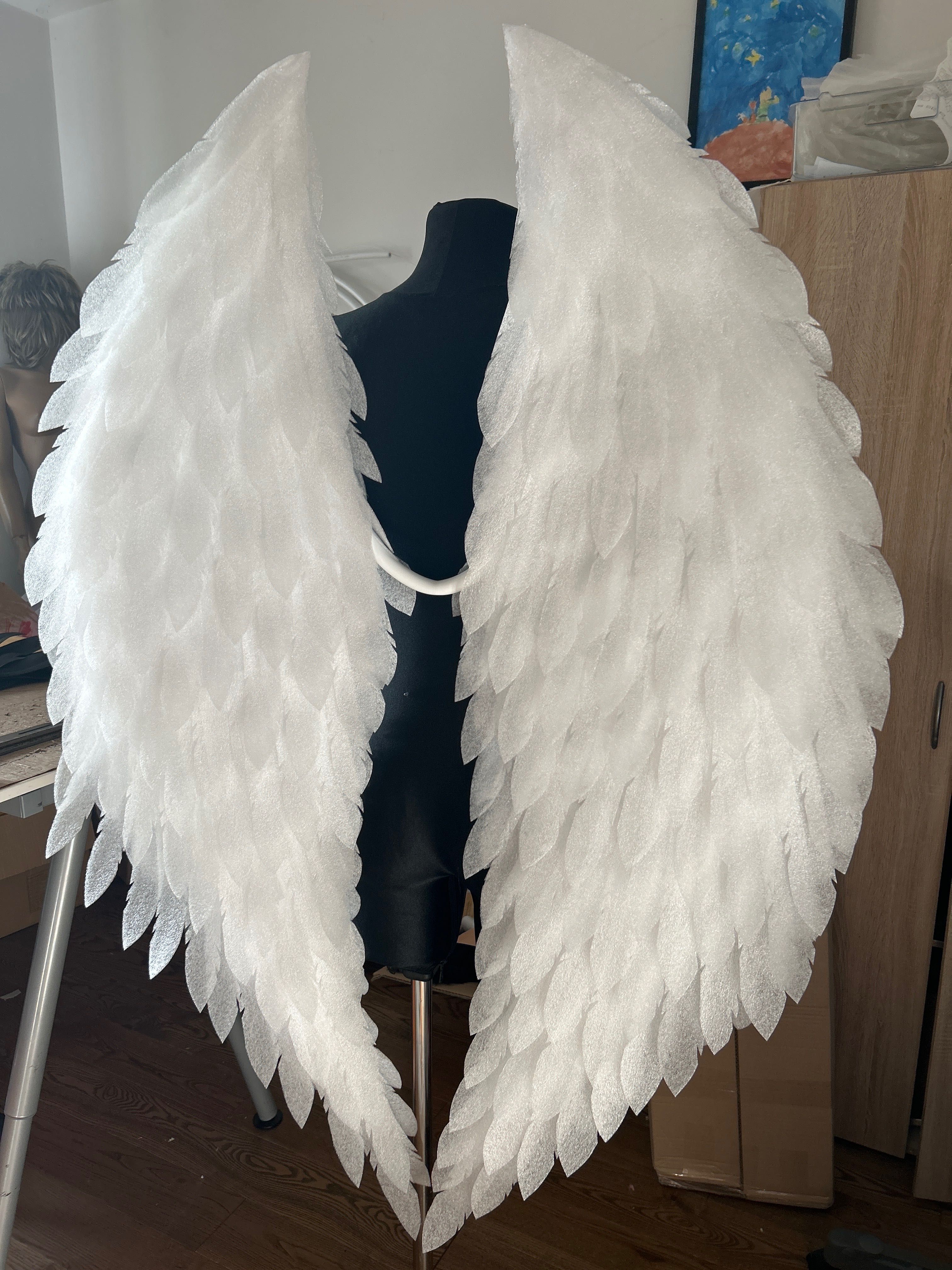 Skrzydła anioła cosplay sesja zdjęcia