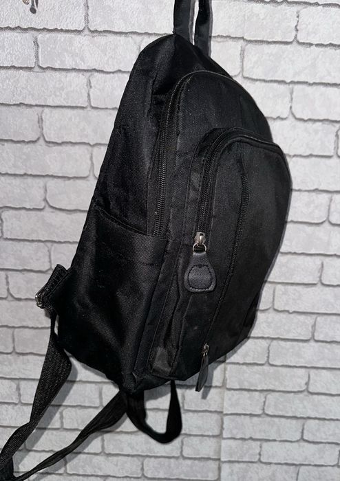 Рюкзак  чорний.