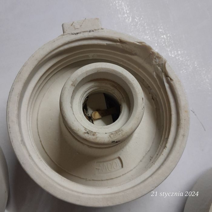 Lampa przemysłowa z podstawą porcelanową