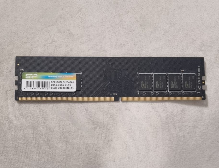 Kość RAM 16GB DDR4 2666 cl19