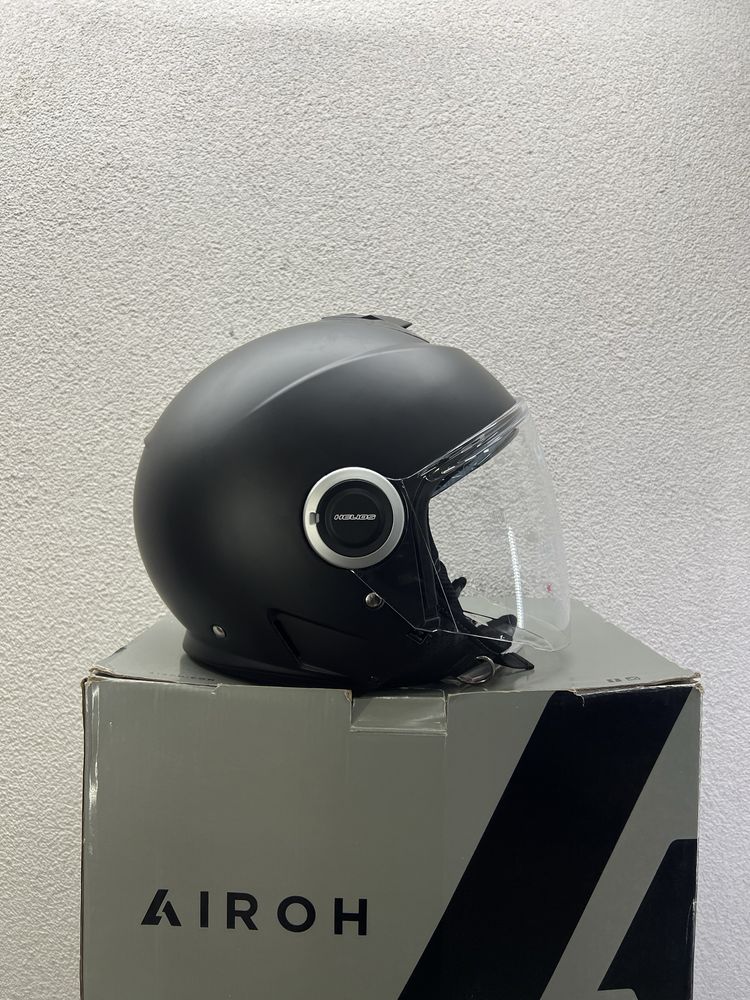 Kask otwarty  AIROH HELIOS rozmiar L blenda