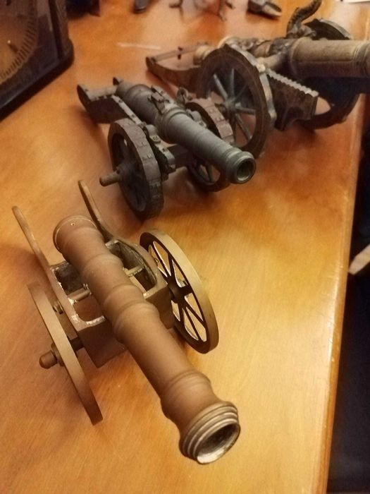 Canhões militares em bronze com brazões - 3 réplicas antigas