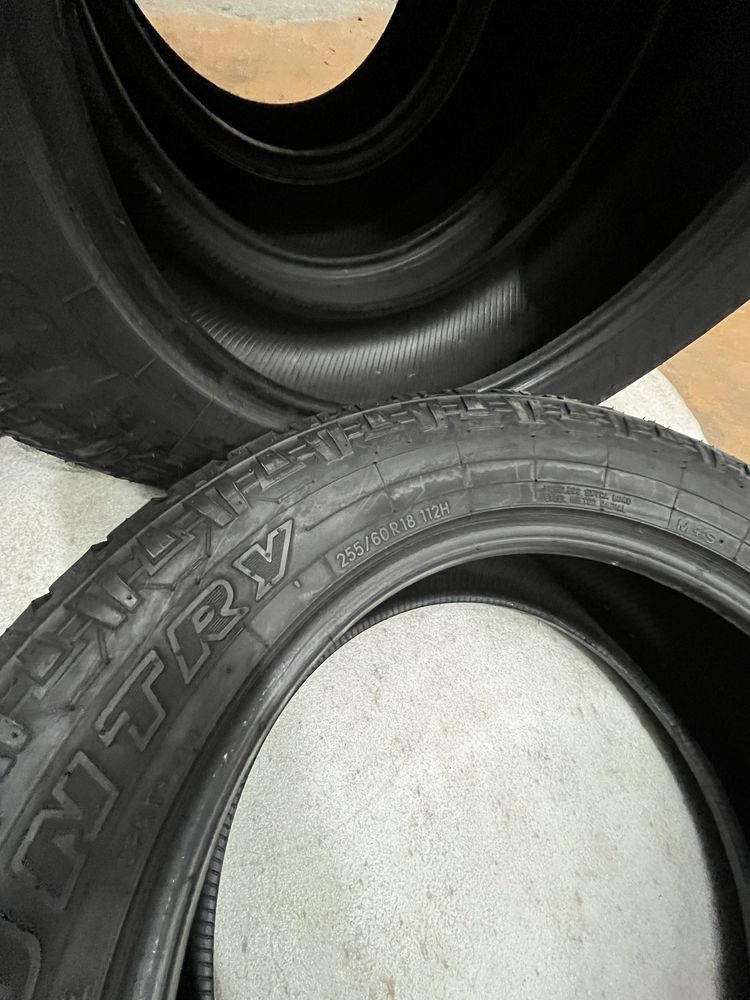 4x Toyo Open Country A/T Plus + 255/65 R18 112 H SUV