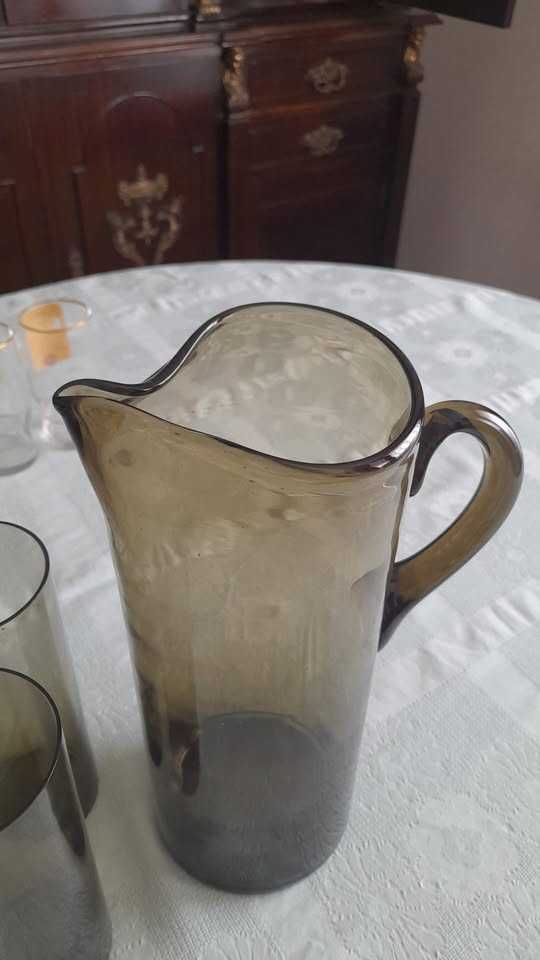 Conjunto 6 copos e Jarra e Chávenas
