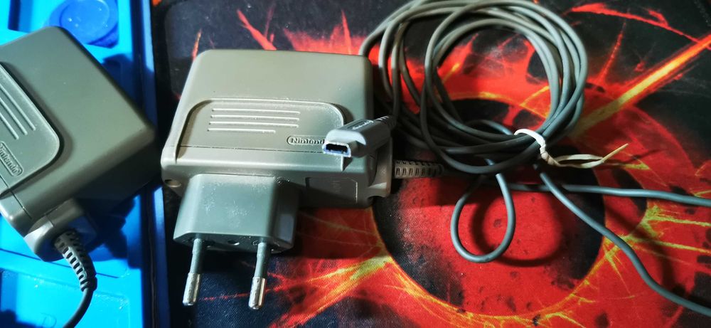 Carregador de energia CA (USG-002) para Nintendo DS Lite