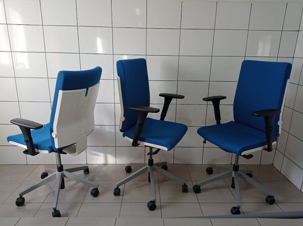 Fotel biurowy obrotowy ergonomiczny Nowy Styl Belite