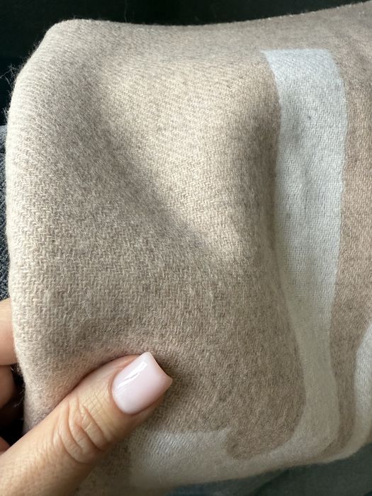 Набір шапка+шарф в бежевому кольорі