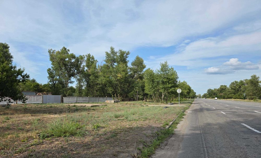 АРЕНДА Земля (участок) 1 Гектар. ж/м Солнечный. Красная Линия!