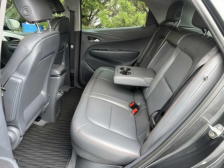 Chevrolet Bolt      2019