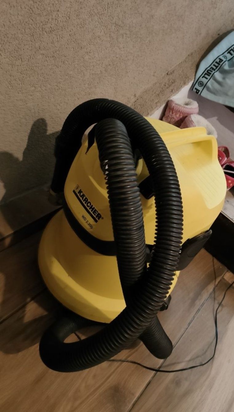 Odkurzacz przemysłowy Karcher WD 2.20