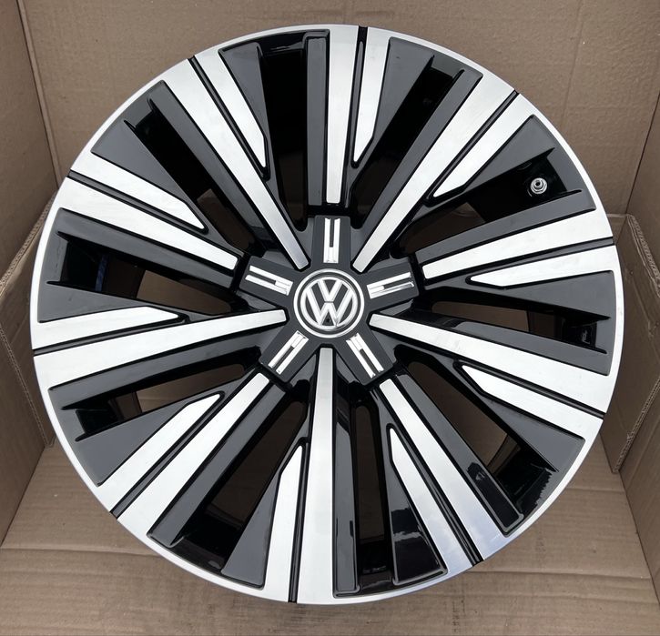 Диск 1шт R19 5 112 et28 J8.5 Оригінал VW Touareg Atlas Tirano поштучно