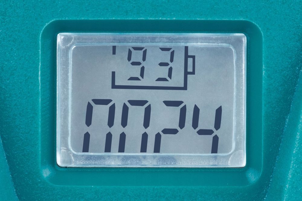 Sekator Akumulatorowy Nożyce Elektryczne Ogrodowe Wyświetlacz 2 Akum