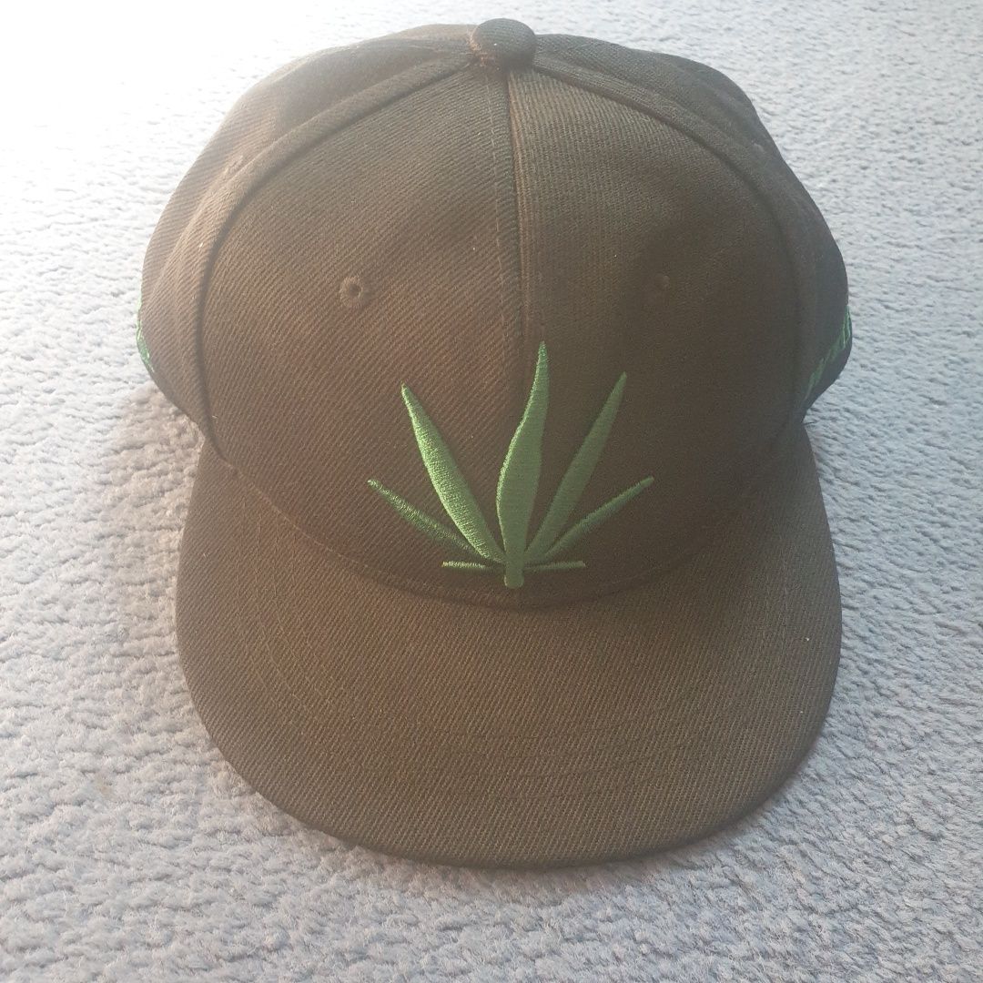 Czapeczka Snapback marihuana czapka z daszkiem nowa