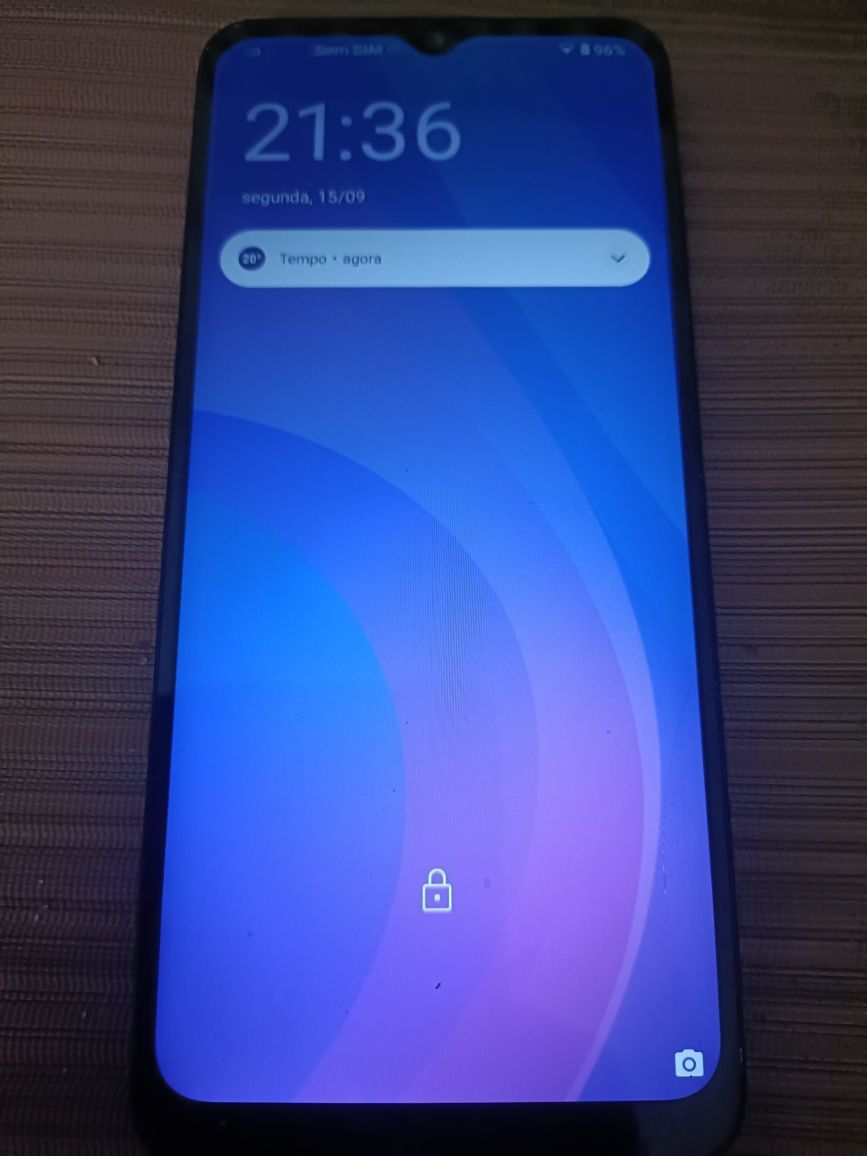 oportunidade moto E13 64gb