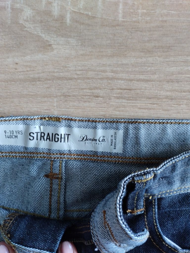 Spodnie jeansowe 140-152