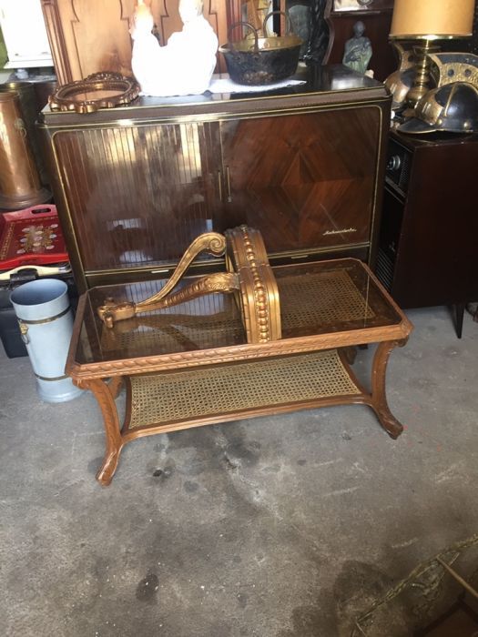 Mesa de centro. Trabalhada
