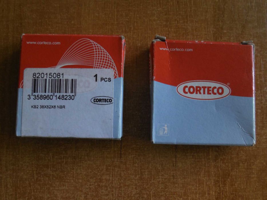 Uszczelniacz  simering 30 x 42 x 8 oraz 38 x52 x 6