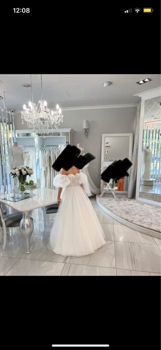 Sukienka ślubna projektu Violi Piekut