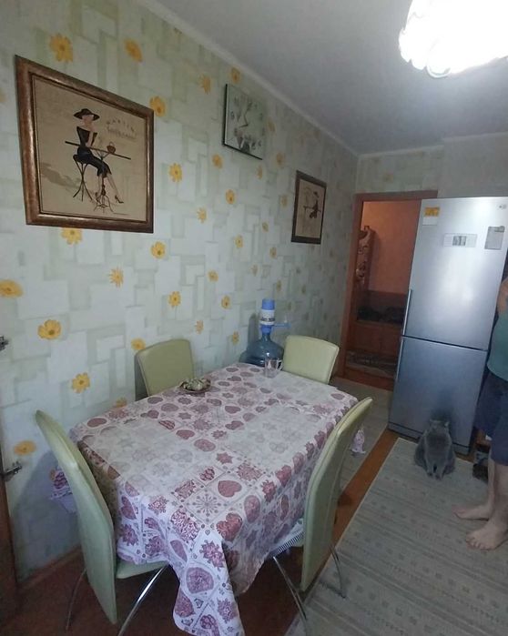 Продаю 3 комнатную квартиру.  3-я Слободская