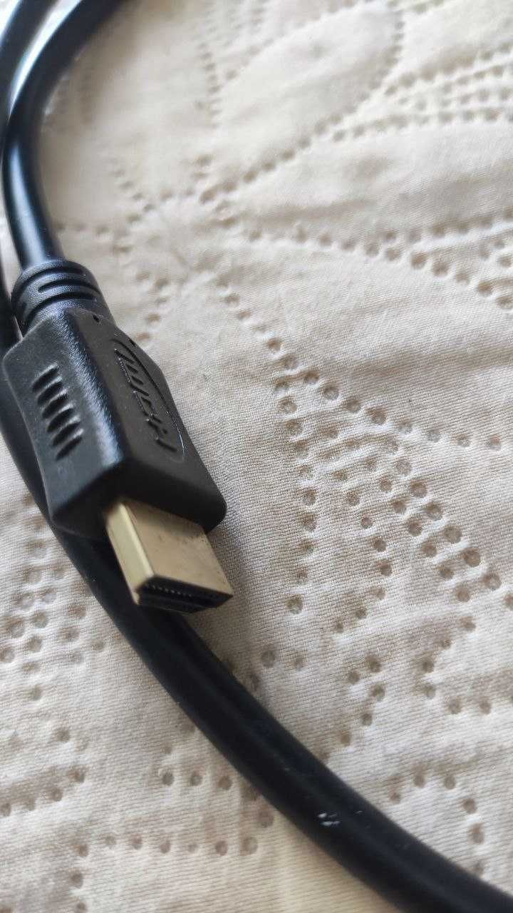 Кабель HDMI-HDMI  1m б/в