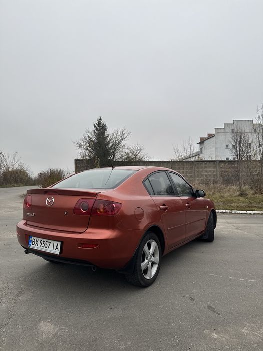 Продам  автомобіль Mazda 3