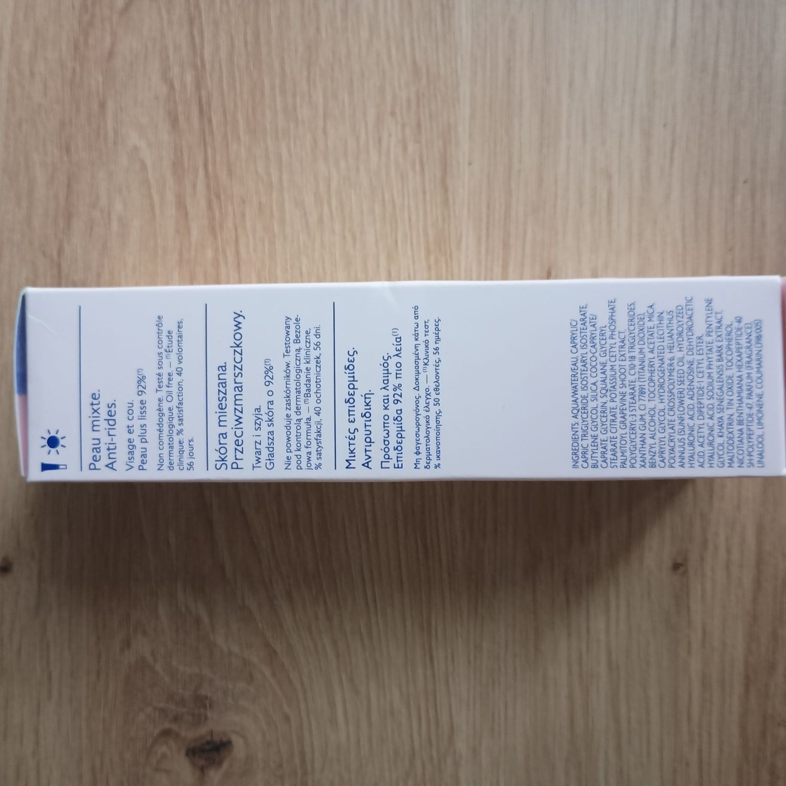 Caudalie  Resveratrol- Lift fluid kaszmirowy